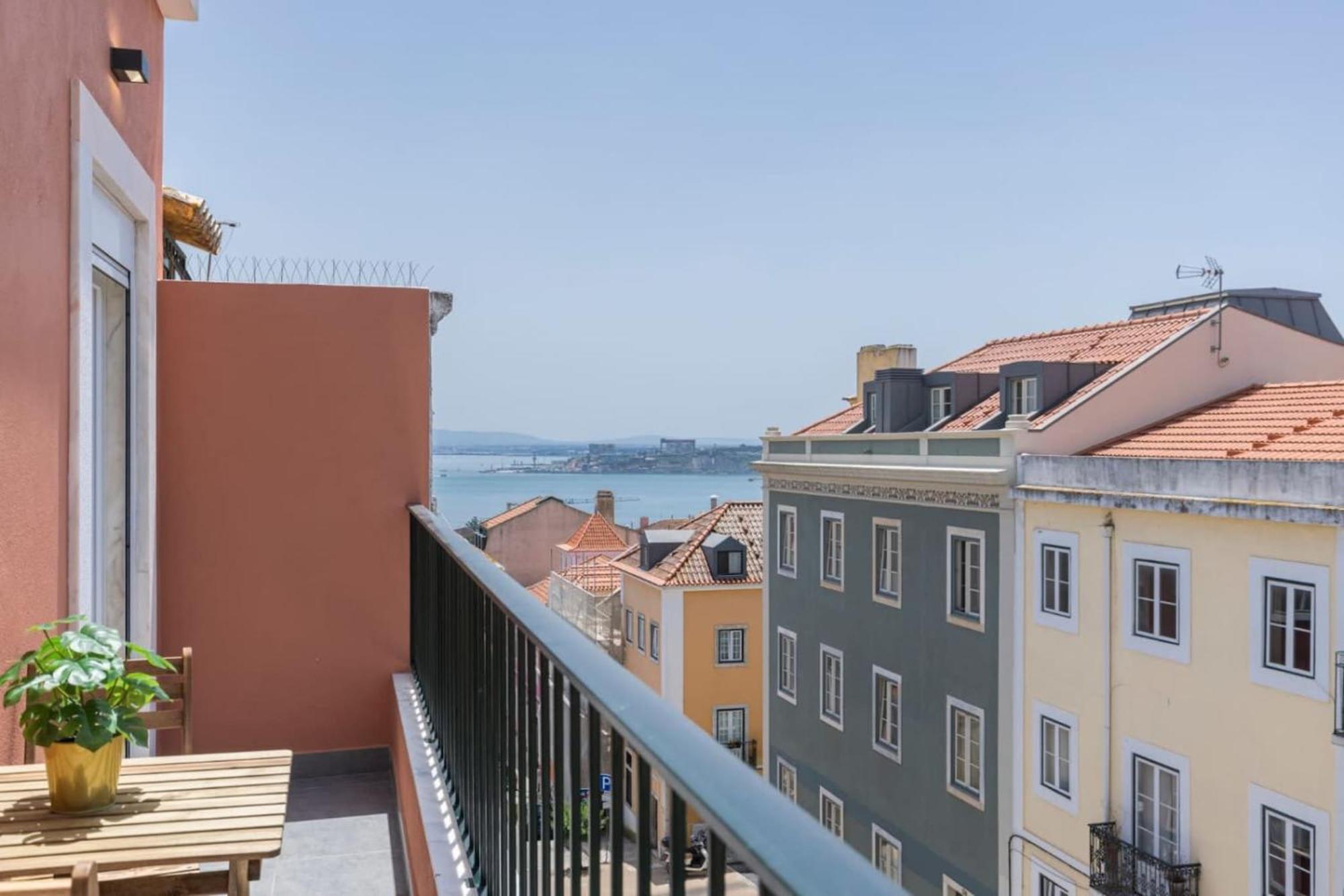 Joao Da Mata Amazing Views By Innkeeper Lisboa Exteriör bild