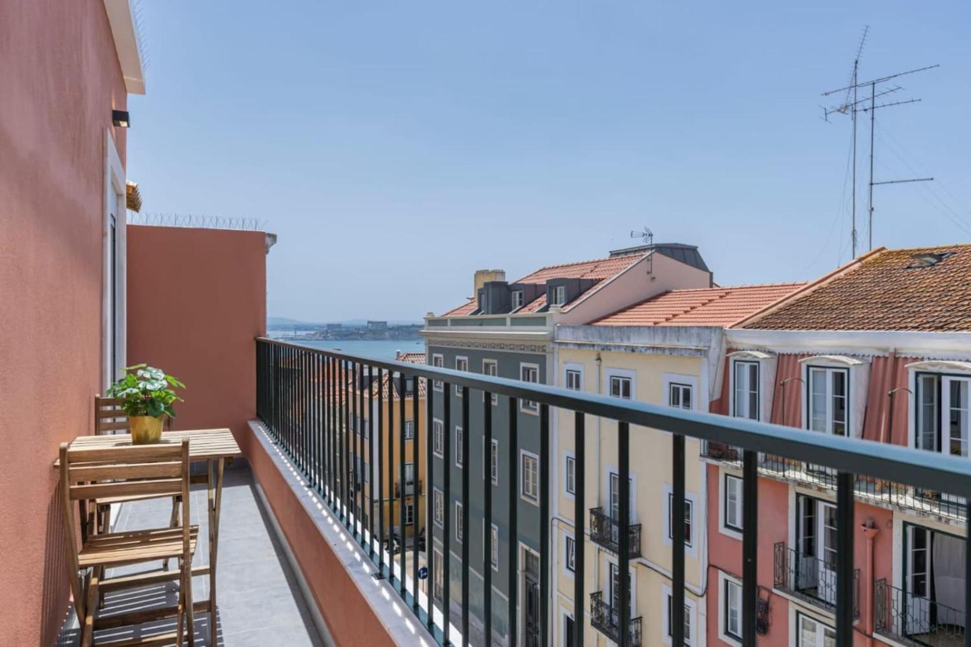 Joao Da Mata Amazing Views By Innkeeper Lisboa Exteriör bild